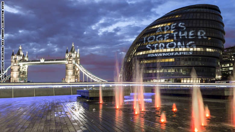 Guerilla Style Projection At London City Hall Marks The Release Of 'Planet Of The Apes'