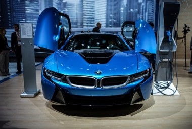 BMW-i8-380x255