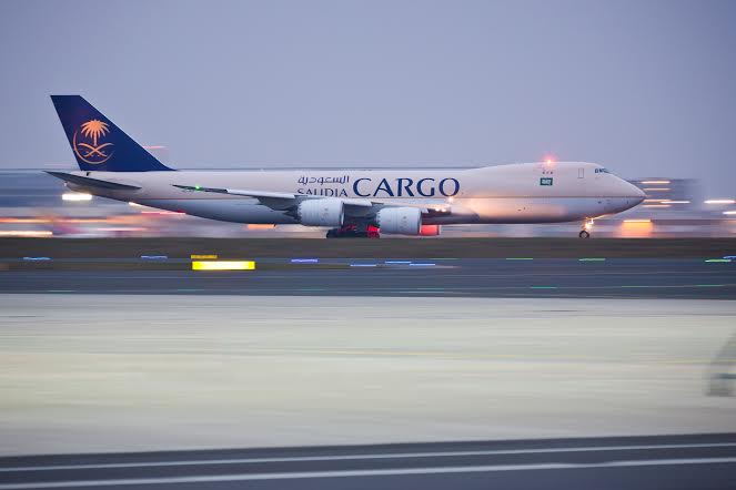 Germany, Frankfurt Airport, Saudia Cargo, Boeing 747 activities, 01 Dec 2014. || (c) Christoph Papsch/fotogoria