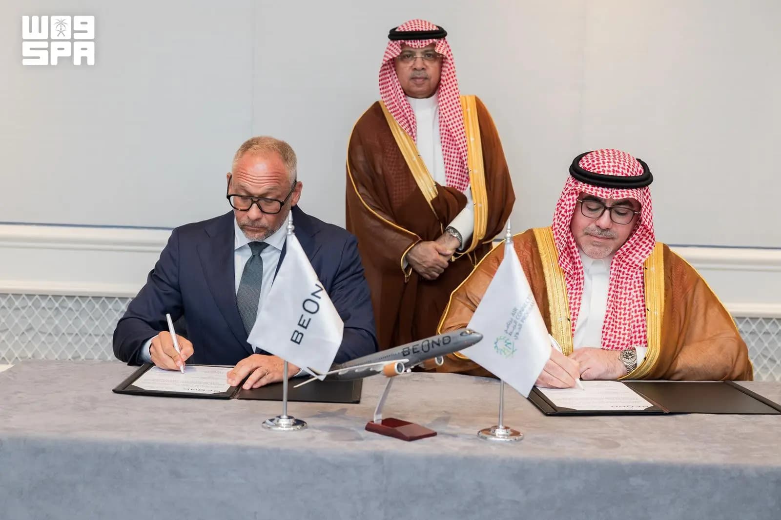 "الربط الجوي" يوقّع مذكرة مع طيران "بيوند" لإطلاق مسارات جديدة تربط وجهة "البحر الأحمر" بمدن أوروبية
